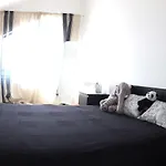 Mtn View - Sleeps4 Petok 5 Min Lift Apartment Pamporowo